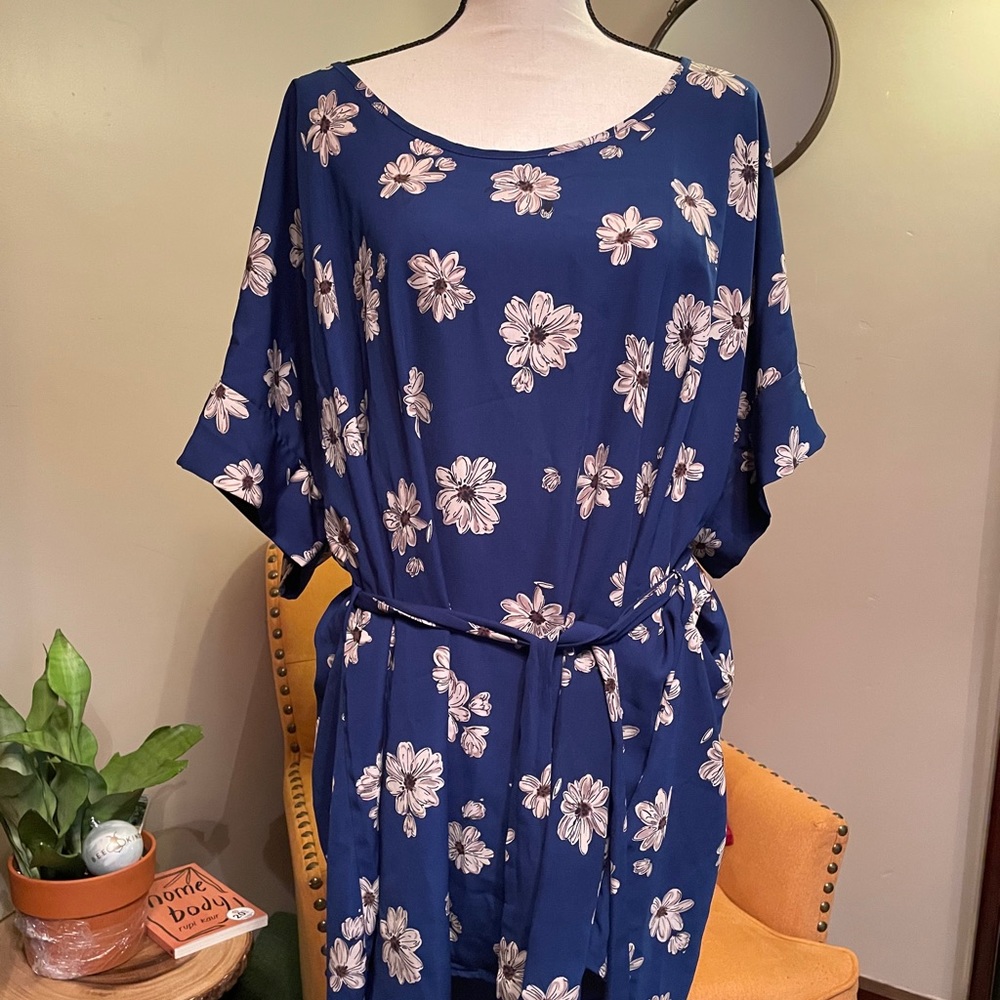 Blue floral tunic